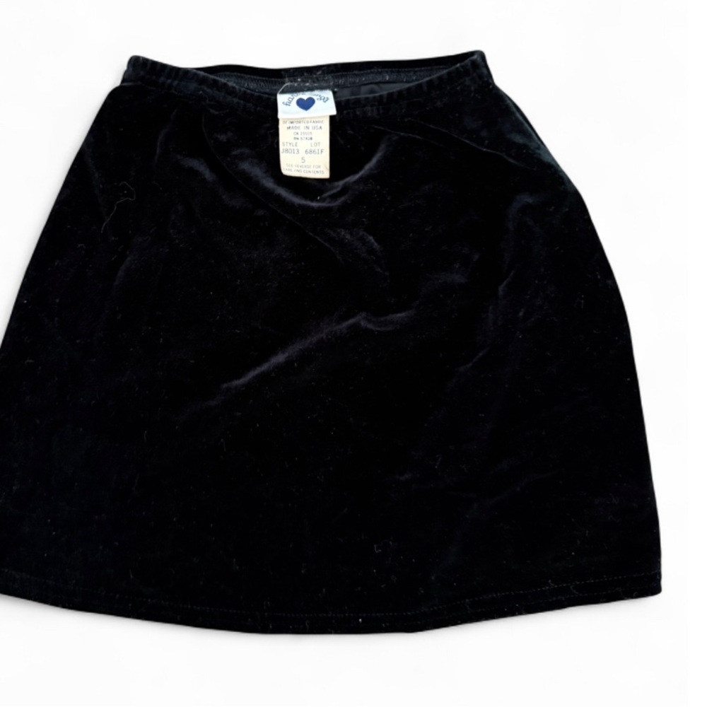 Hartstrings Black Velvet A-Line Skirt size 5T